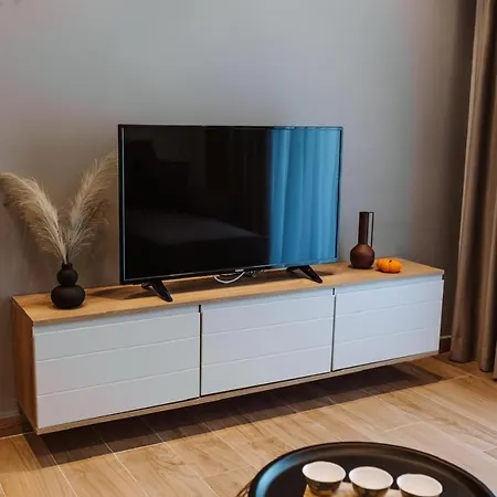 아파트 Blutique & Balconies 골렘