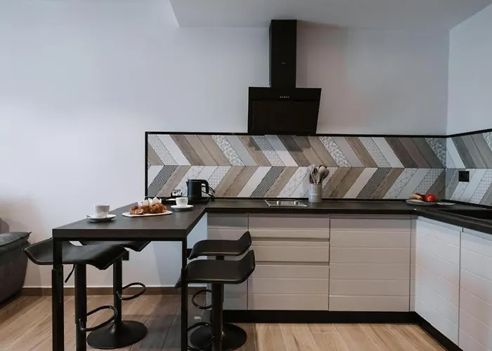 Blutique Apartments&balconies * Golem (Tirana)