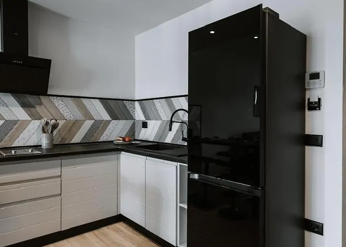 Blutique Apartments&balconies Golem (Tirana)