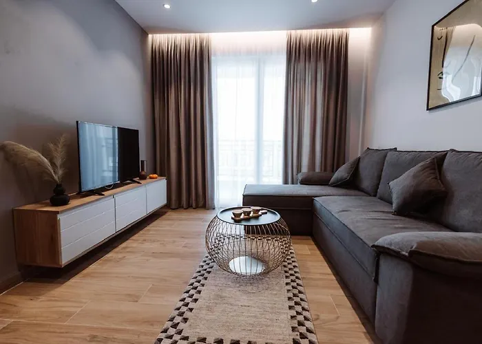 Blutique Apartments&balconies Golem (Tirana)
